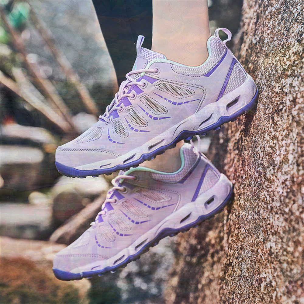 Sumer Round Tip Silver Sneaker - Tech Accessories Gifts ulasan dan harga